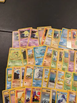 WOTC Pokemon TCG Base Set Lot - Pokemon/Trainer - Image 2
