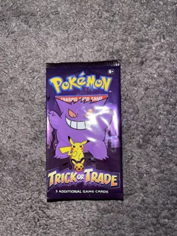 1 Pokemon 2022 Trick or Trade Booster Pack NEW - Image 1