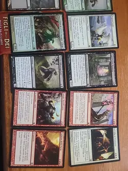 Italian Born Of The God's MTG TCG Booster Pack With 2 Rares (1 Foil) - Image 3
