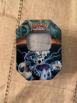 Pokemon TCG lot Of 400 + Cards NM-LP Conditions With Tin. - Image 1