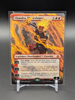 CHANDRA, FLAMESHAPER (BORDERLESS) 360 - Foundations Mythic NM - - Image 1