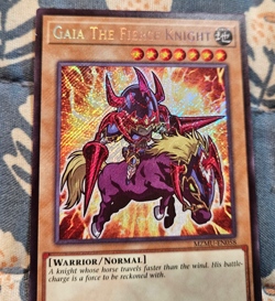 Gaia The Fierce Knight - Secret Rare - Chibi Maze of Muertos MZMU-EN058 - Yugioh - Image 5