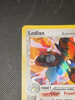 Pokemon TCG Ledian (Delta Species) EX Dragon Frontiers 18/101 Reverse Holo Rare - Image 2