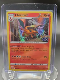 Charizard - 010/078 - Pokemon GO - Holo Pokemon TCG Card - Image 1