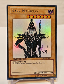 Dark Magician JUMP-EN049 Ultra Rare Limited Edition Yugioh 2034 - Image 1