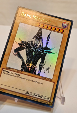Dark Magician JUMP-EN049 Ultra Rare Limited Edition Yugioh 2034 - Image 4