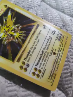 Pokemon Zapdos 1999 Base Set Unlimited (Shadowless) 16/102 Heavily Played (HP) - Image 2