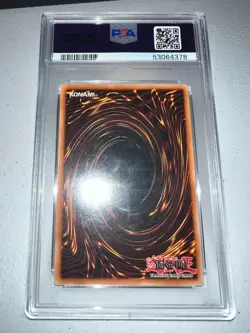 YuGiOh 2003 LOD-000 Yata-Garasu 1st Edition Secret Rare PSA 8 NM-MT (Holo Bleed) - Image 3
