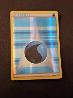 Water Energy - 77/83 - Common - Reverse Holo Geneerations - Pokemon Card - Image 3