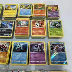 Huge Pokemon joblot Some Duplicates Custom Bundle - Image 5
