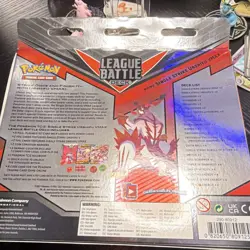 Pokemon League Battle Deck Single Strike Urshifu VMAX 60 Cards Holo Coin 2021 - Image 2