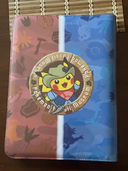 Pokemon Fossil Museum: Pokemon TCG Zip Binder - Image 2