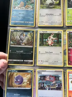 Pokemon TCG Mixed Card Lot of 100, plus holos and rares Pokemon Cards - Image 2