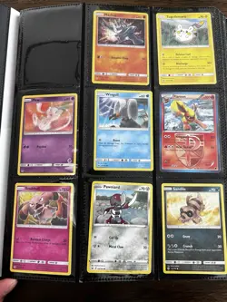 Pokemon Card Binder Lot 240+ Holo Umbreon Flareon Espeon Giratina Mew Solgaleo - Image 3