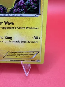 Pokemon Pikachu XY89 XY Promo Holo EN 2015 Collector Chest 60 HP - Image 5
