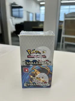SPANISH XY Evoluciones 18-Booster "Half" Booster Box Pokemon Sealed - Image 1