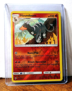 POKEMON HOUNDOOM 46/214 REVERSE HOLO RARE LOST THUNDER LP-NM - Image 3