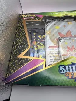 Pokemon TCG Sword & Shield Shining Fates 6 Booster Packs 820650809828 - Image 3