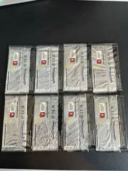 SEALED - Set of 8 Packs Pokemon Celebrations 25th Anniversary Edition - Image 3