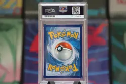 2016 Pokemon XY Evolutions Cosmos-TOYS R US #9 Charmander Holo PSA 8 - Image 4
