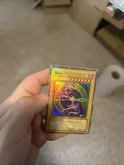 Yugioh Misprint Holo Bleed Dark Magician SDY MP - Image 2