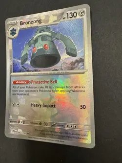 Bronzong 067/131 SV: Prismatic Evolutions Master Ball Pattern LP - Image 3