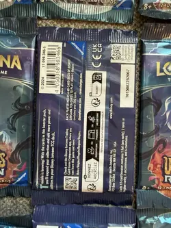Disney Lorcana TCG Ursula's Return Booster Box- Box Open Individual Packs Sealed - Image 5