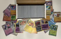 Lot Of 400 modern reverse holo Pokemon cards - Image 1
