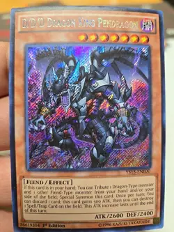 D/D/D Dragon King Pendragon YS15-ENL00 Secret Rare 1st Edition Yugioh Card MP - Image 1