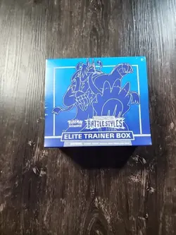 Pokemon TCG Sword & Shield Battle Styles BLUE ETB Elite Trainer Box NEW Sealed - Image 1