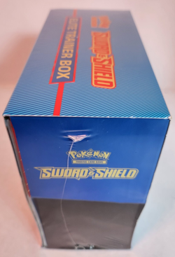 Pokemon TCG Sword & Shield Base Elite Trainer Box (ETB) Zamazenta, Sealed - Image 4