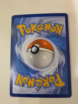 Pokemon TCG Radiant Greninja Holo Card 046/189 Near Mint - Image 2