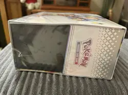 Pokemon Prismatic Evolutions ETB Elite Trainer Box Brand New Factory Sealed - Image 4