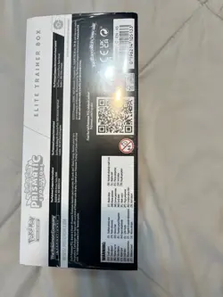 Pokemon TCG Scarlet & Violet Prismatic Evolutions ETB Elite Trainer Box Sealed - Image 4