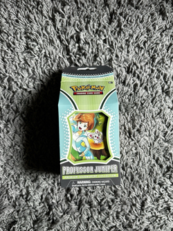 Professor Juniper Premium Tournament Collection POKEMON TCG Sealed Box 820650808999 - Image 1