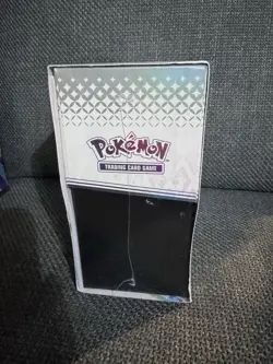 Pokemon TCG Scarlet & Violet Prismatic Evolutions Elite Trainer Box Eevee - Image 3