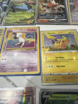 Pokemon TCG Lot of 18 Some Vintage Cards See Photos Pikachu Mew Alakazam Ex - Image 5