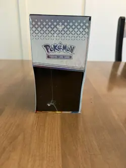 Pokemon TCG Scarlet & Violet Prismatic Evolutions Elite Trainer Box Eevee 2024 - Image 4