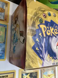 Pokemon 1999 Wizards Of The Coast Display Box 1 St Edition With 50 Play Cards - Image 2