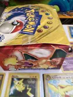 Pokemon 1999 Wizards Of The Coast Display Box 1 St Edition With 50 Play Cards - Image 4