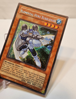 Elemental Hero Bubbleman EHC1-EN003 Secret Rare Limited Edition Yugioh 1989 - Image 4