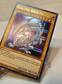 Blue-Eyes White Dragon DUSA-EN043 Ultra Rare 1st Edition Yugioh 2099 - Image 3