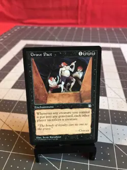 Vintage 1998 MTG Stronghold Grave Pact Near Mint - Image 1