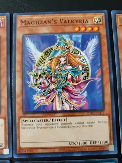 Yu-Gi-Oh! Dark Magician Girl Set Valkyria, Dark Burning Attack, Magic Cylinder - Image 4