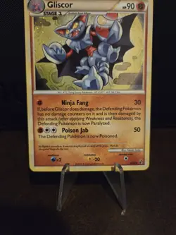Pokemon TCG Gliscor 4/90 Holo Rare HGSS Undaunted 🌟Holo Bleed🌟 - Image 3