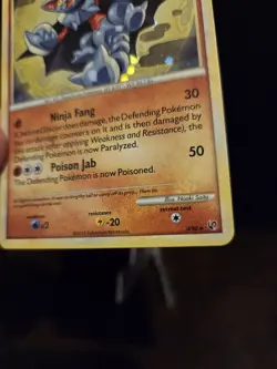 Pokemon TCG Gliscor 4/90 Holo Rare HGSS Undaunted 🌟Holo Bleed🌟 - Image 4