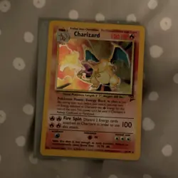 Charizard 4/102 2nd edition Holo Rare 1999 English 120 HP Stage 2 WOTC - Image 1
