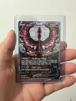 NM POKEMON GALARIAN MOLTRES V Chilling Reign Ultra Rare 177/198 - Image 1