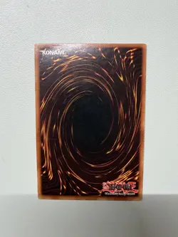 Yu-Gi-Oh! Blue-Eyes White Dragon SDK-001 Ultra Rare Unlimited Starter Deck Kaiba - Image 3