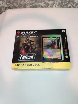 Magic the Gathering Universes Beyond: Fallout Commander Deck Scrappy Survivors - Image 1